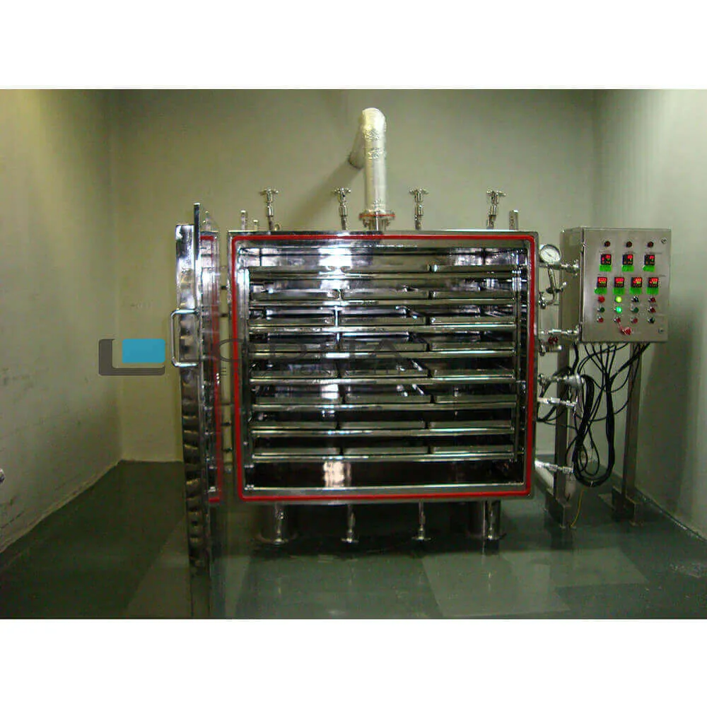 Vacuum Tray Dryer